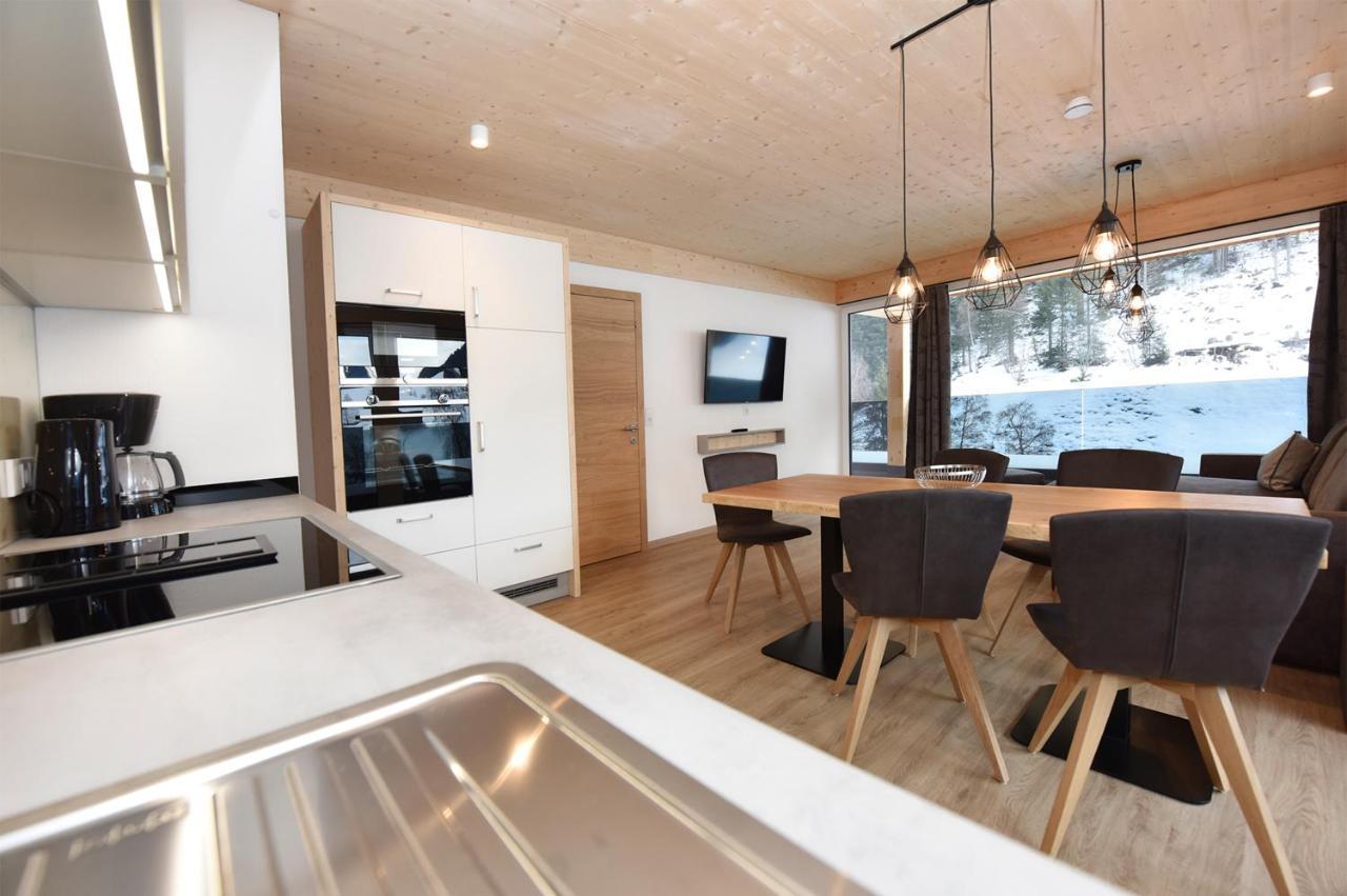 CIllas Appartements Капл Екстериор снимка