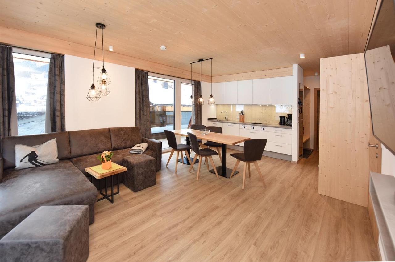 CIllas Appartements Капл Екстериор снимка
