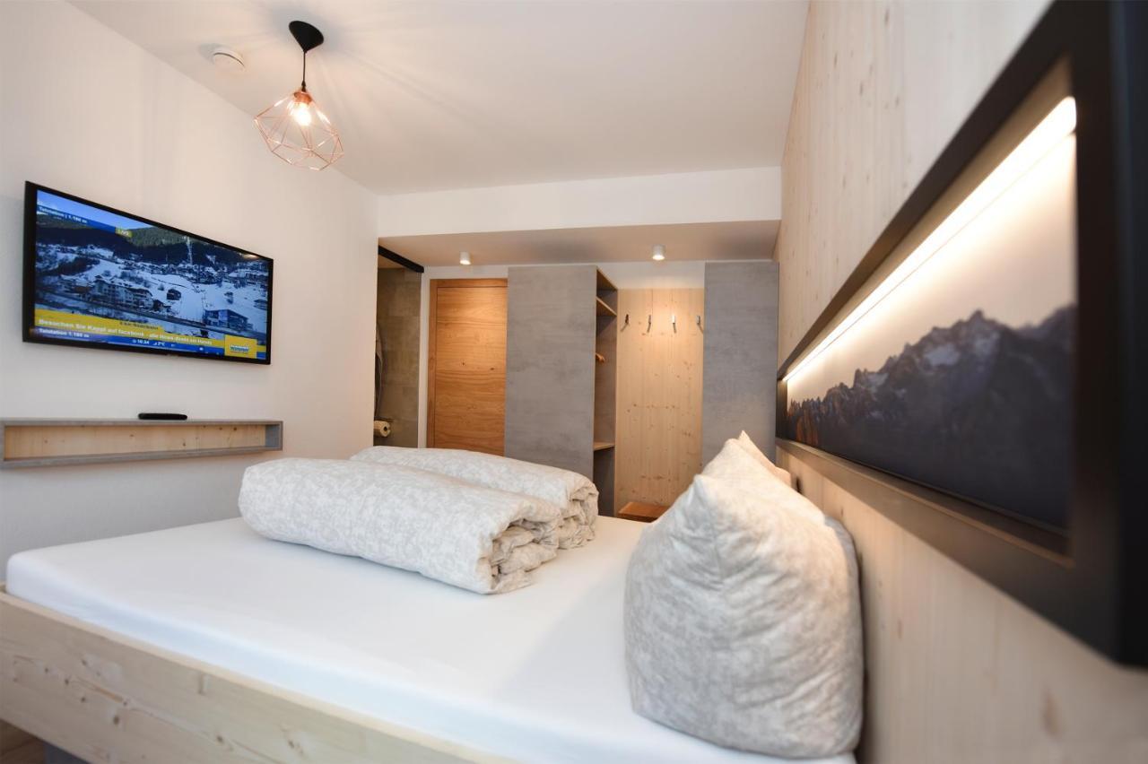 CIllas Appartements Капл Екстериор снимка