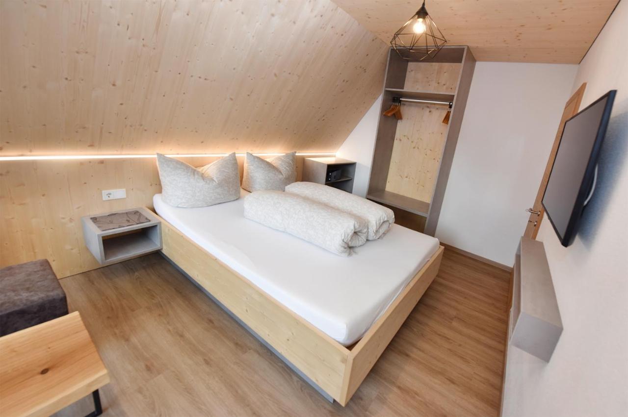 CIllas Appartements Капл Екстериор снимка