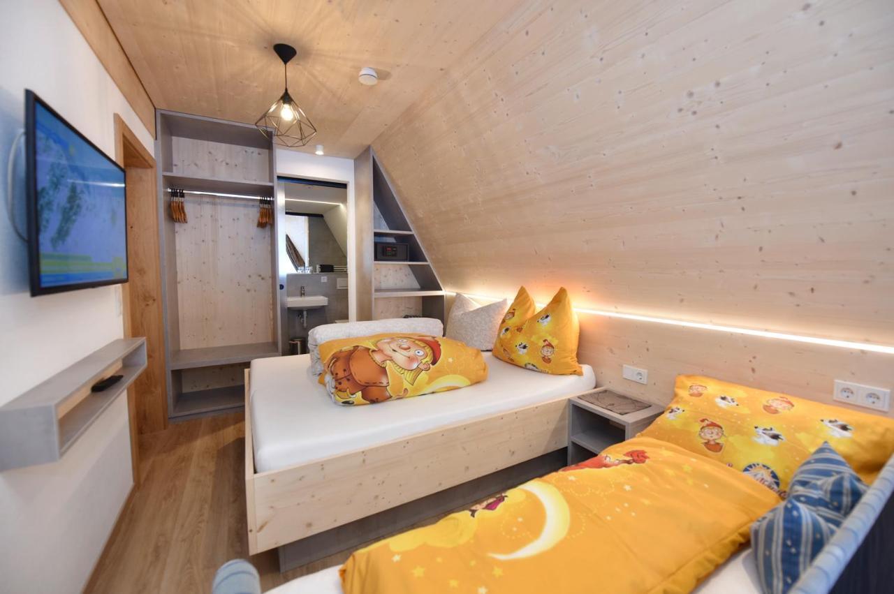 CIllas Appartements Капл Екстериор снимка